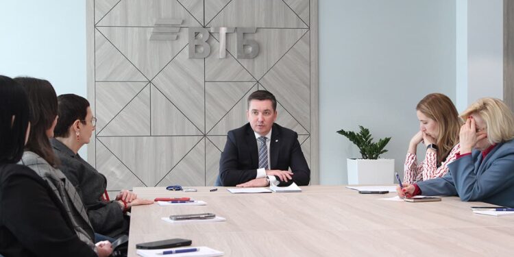 Средства физлиц на счетах ВТБ в Самарской области превысили 246,7 млрд рублей