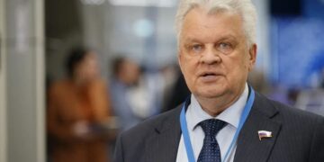 Виктор Казаков выдвинулся на праймериз по 161-му округу Госдумы, где уже есть Милеев