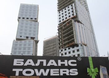 Делегация ДОМ. РФ посетила стройплощадку «Баланс Тауэрс», титульного проекта небоскребов Самары