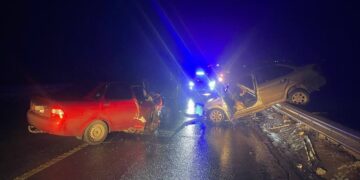 В Самарской области в столкновении двух автомобилей Lada пострадали три человека