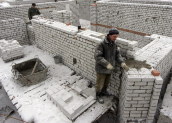 Бенефициар «Завода стальных колес» и СЗ «Единение» переписал активы на личный фонд