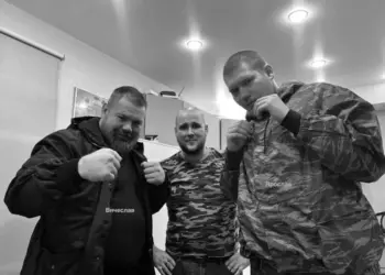 Боец ММА Дацик после гибели 21-летнего сына на СВО поклялся отомстить и остался в строю