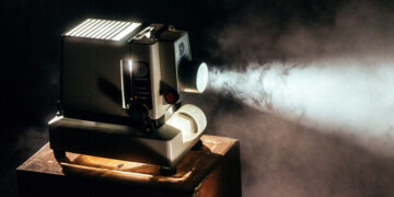 Прокуроры возвращают государству бывший кинотеатр в самарском поселке Управленческий