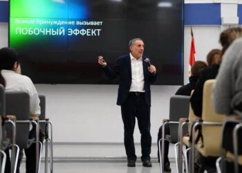 Сбер объединил самарских педагогов для обсуждения новых подходов к образованию