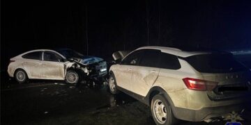 В Самарской области в лобовом столкновении пострадали три человека