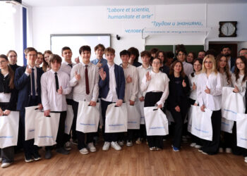 «Тольяттиазот» провел профориентационные встречи в подшефных школах Тольятти