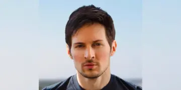 Дуров назвал шифрование WhatsApp* крупнейшим мошенничеством в истории