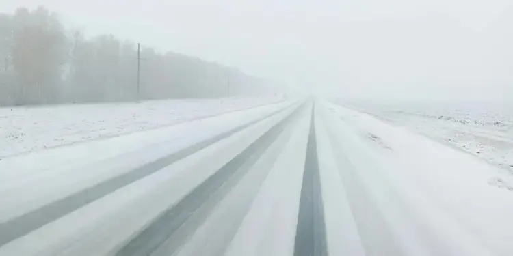 На Самарскую область 10 апреля обрушился мокрый снег