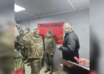 Иван Носков передал гуманитарный груз и награды самарским бойцам в зоне СВО