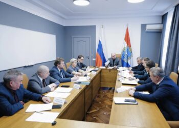 Заседание штаба по безаварийному пропуску паводковых вод, фото:  max.ru/Fedorischev63