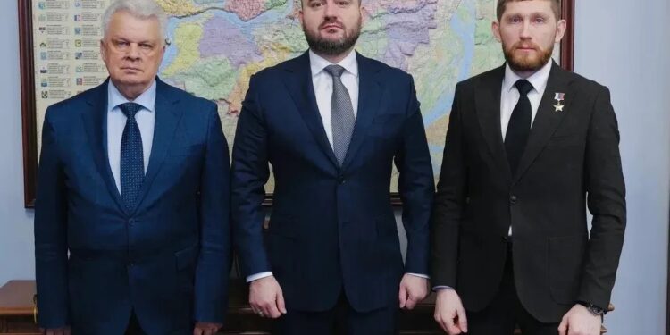 Депутату от Самарской области Виктору Казакову нашли молодую смену в другом крае