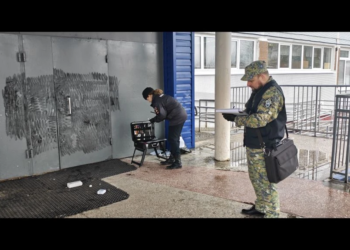 В Пермском крае ученик убил ножом лауреата конкурса «Учитель года» прямо у входа в школу