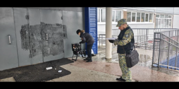 В Пермском крае ученик убил ножом лауреата конкурса «Учитель года» прямо у входа в школу