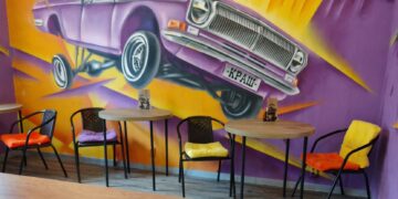 В Самаре открылся «Круиз кофе» с лоурайдерами на стенах и рафом «WD-40» в меню