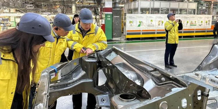 Китайские инвесторы оценили потенциал Самарской области для локализации нового производства