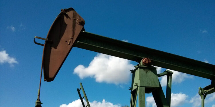 Падение прибыльности самарских нефтедобытчиков пробивает брешь в региональном бюджете