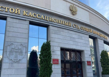 Мать павшего самарского бойца СВО борется за страховые выплаты с его отцом-алиментщиком