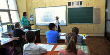 Директора самарских и тольяттинских школ сильно разошлись по уровню средней доходности