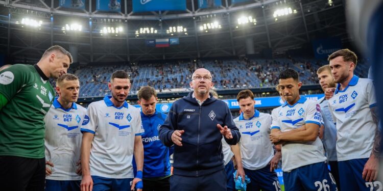 Крылья Советов» и «Акрон» в минувшем туре чемпионата России очков не набрали