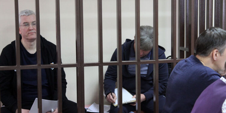 Выявлять сходство действий фигурантов дела о самарском метро и их преемников не стали