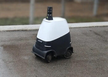 Робокоп уже с нами: в самарских колониях протестировали робота-патрульного