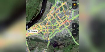 Самара накануне Дня Победы встала в восьмибальные пробки