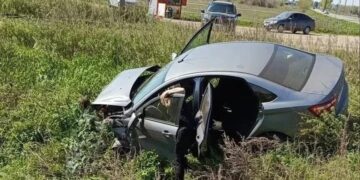 В Самарской области в лобовом столкновении на трассе пострадали пятеро человек
