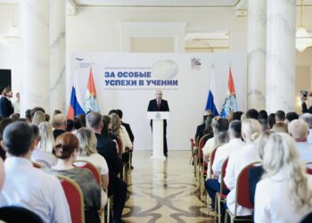 203 стобалльных результата получили выпускники Самарской области на ЕГЭ