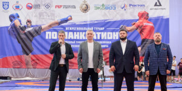 В Тольятти определили сильнейших юных борцов Поволжья