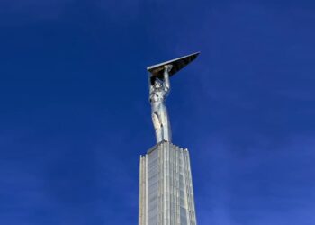 Кадровый суверенитет: кто подготовит и трудоустроит в Самарской области необходимых уже к 2030 году специалистов