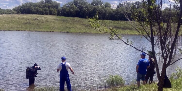 В Самарской области на озере в Константиновке утонул мужчина