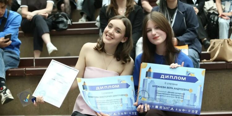 Студентки из Самары выиграли конкурс молодых архитекторов с дизайном парфюмерной студии и детской «Арены»