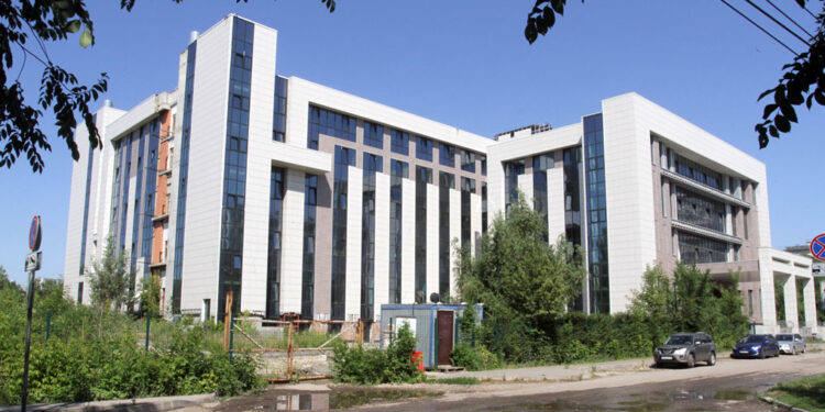 Скандальный недострой самарской «Клиники сердца» все-таки заберут у Сергея Шатило