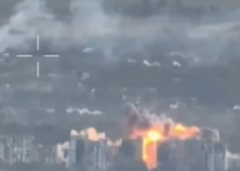 Опубликовано видео применения ФАБ-1500 по Орехову в Запорожской области и Славянску в ДНР