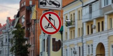 В Самаре появились знаки, запрещающие движение СИМ