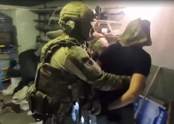 ФСБ России предотвратила теракты на военных аэродромах в двух регионах
