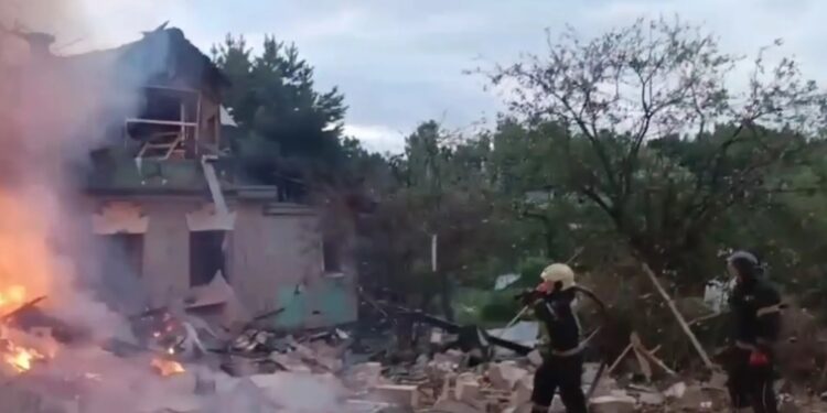 Военные Украины убили троих жителей Подмосковья в ходе масштабной атаки дронов