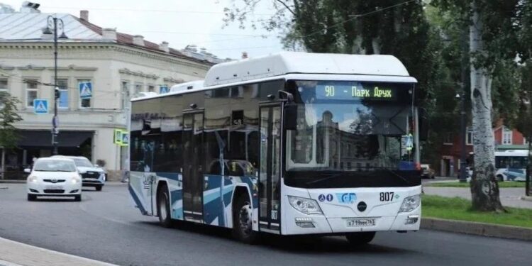 Движение перекрыли на Льва Толстого в Самаре для ремонта теплосети до 18 августа