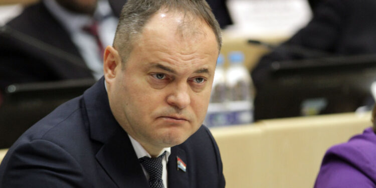 Город Жигулевск рискует остаться в одночасье без половины своего бюджета