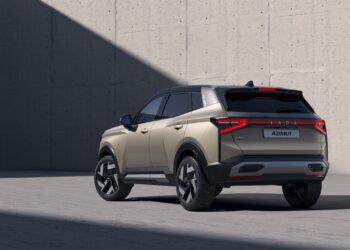 АвтоВАЗ подтвердил готовность начать производство LADA Azimut в сентябре