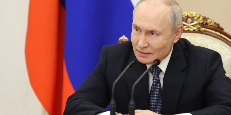 Путин назначил командующего группировкой войск «Центр» замминистра, главой службы тыла