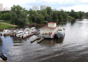 Запрет движения по Татьянке отрезал от воды и бизнесменов Самары, и простых жителей