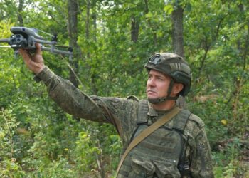Сапёры «Центра» уничтожают до 50 дронов и мин ВСУ в день