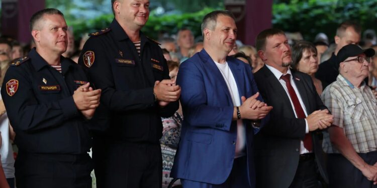 Герой Труда Елисеев и ансамбль Росгвардии дали концерт к юбилею Самары