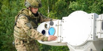 Глава РАН: российское лазерное оружие показало высокую эффективность