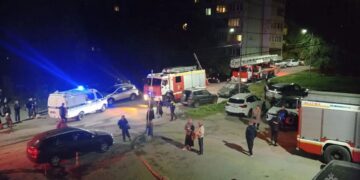 В Самаре загорелся 16-этажный дом на улице Осипенко