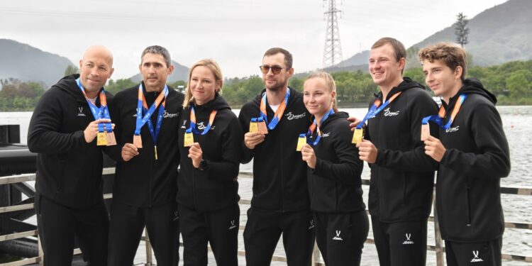 Гребцы «Родника» завоевали восемь медалей чемпионата мира