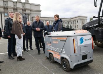 Иван Носков: роботы-уборщики и 470 машин наведут порядок в Самаре зимой