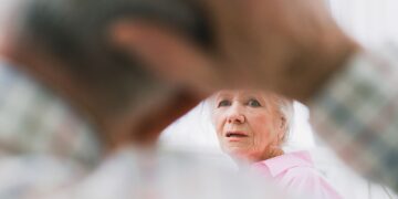 Самарский гериатр Ляпина рассказала о рисках, симптомах и лечении деменции